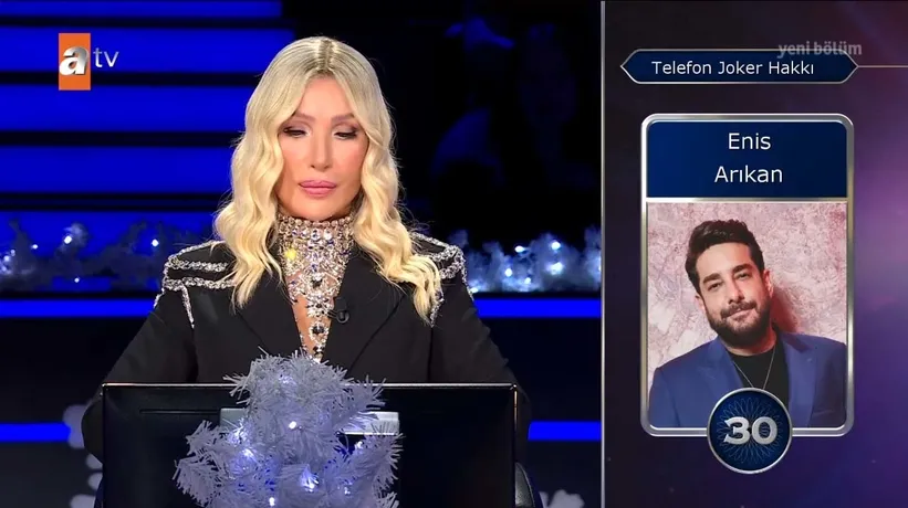 Kim Milyoner Olmak İster’de Seda Sayan’dan yarım milyonluk soruda beklenmedik hamle! Telefon jokerinde Enis Arıkan var