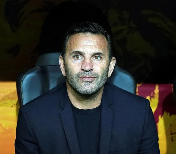 galatasaray-teknik-direktoru-okan-buruk-mac-sonrasi-aciklamalarda-bulundu-1668299674572.jpeg