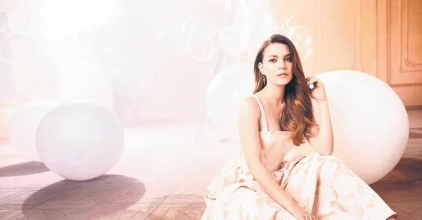 Aslı Enver, kendisini işleten gençlerin lahmacun siparişi karşısında verdiği tepkiyle gündeme oturdu!