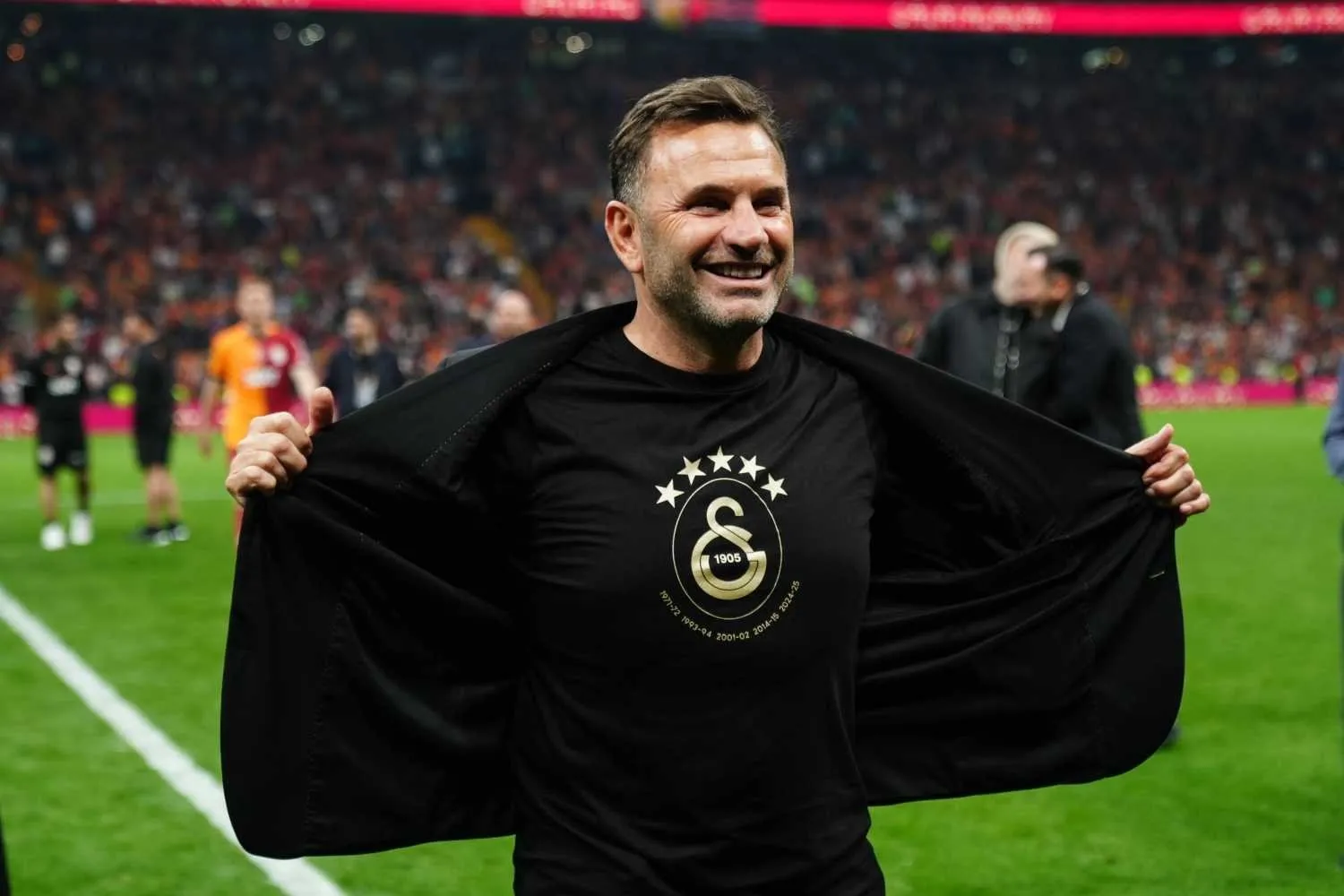 Galatasaray'dan Şampiyonlar Ligi'ne dev transfer! - 1