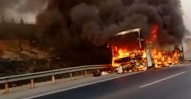 Adana’da seyir halindeki otobüs alev alev yandı!