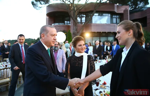 Cumhurbaşkanı Erdoğan İstanbul'da sanatçı ve sporcularla iftar yaptı - 23