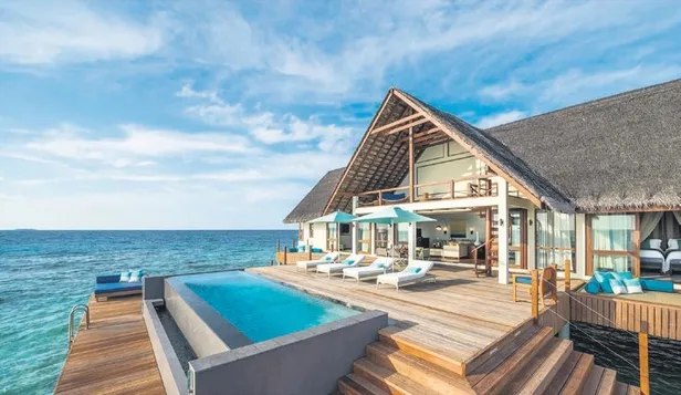 hadise-1648752126209.jpeg Firmaların sponsorluk için yarışa girdiği Hadise'ye bedavaya Maldivler tatili! Lüks otelin geceliği...-3