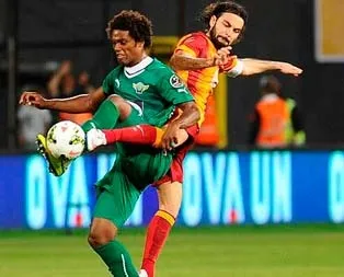 Selçuk İnan rekorunu 4. yıla taşıyor