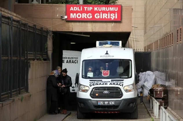 İzmir'de domuz avında vurulan kişi öldü