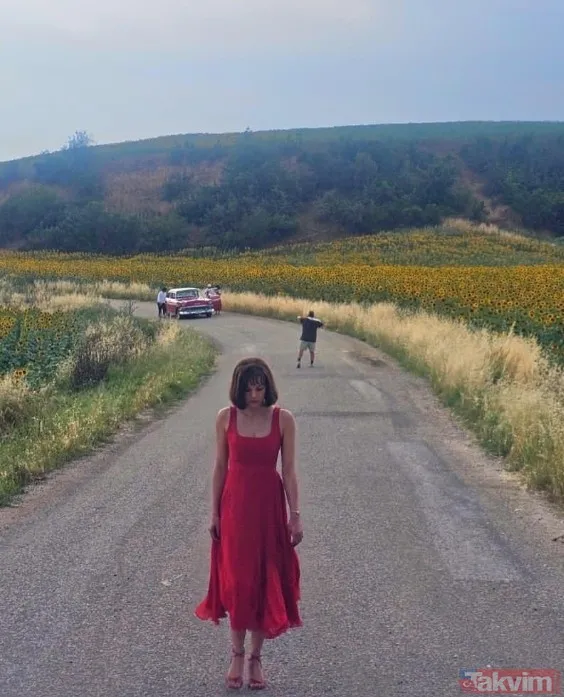 Eylül Lize Kandemir'den yeni kapak çekimi: Masumiyet Müzesi'nin Füsun'u 2001 doğumlu çıktı - 11