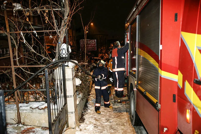 Ankara'da yangın paniği! Korku dolu anlar yaşandı - 2