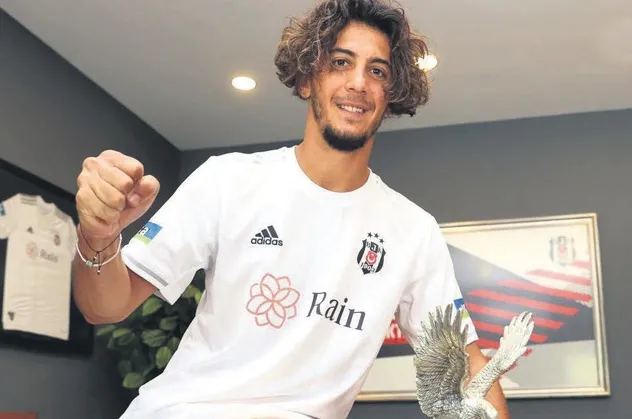 Beşiktaş'ın yeni transferi Tayfur Bingöl mutluluğunu anlattı