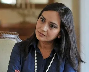 Amberin Zaman’dan ’evet’ diyen seçmene koyun iması!