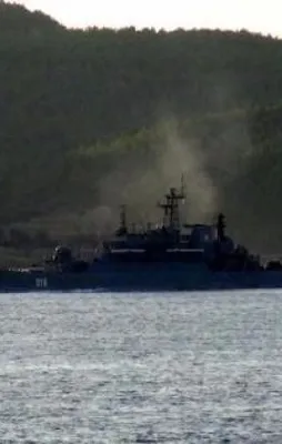 Rus savaş gemisi Ege'ye açıldı