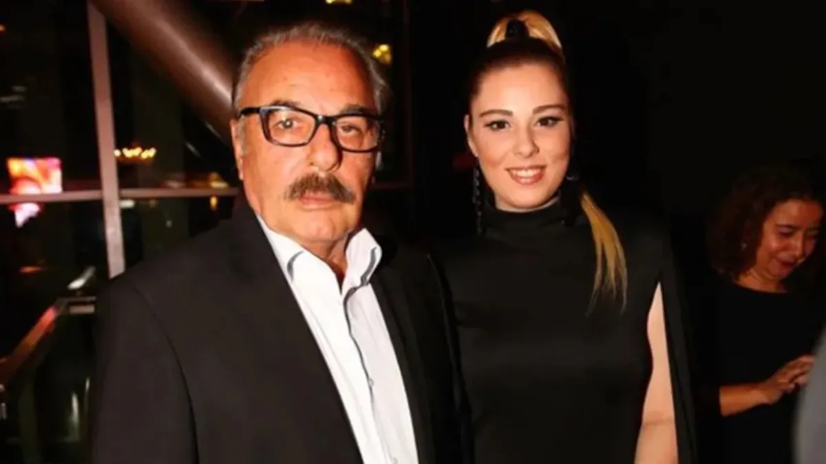 Ferdi Tayfur’a eski eş Necla Nazır’dan sert sözler! ’Sen böyle bir insan mıydın’ dedi açtı ağzını yumdu gözünü! Soyadı davası...