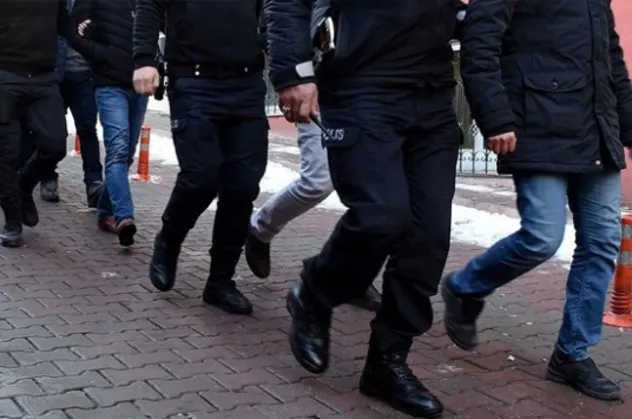 Samsun'da terör örgütü DEAŞ'a operasyon: Yabancı uyruklu 6 şüpheli gözaltında
