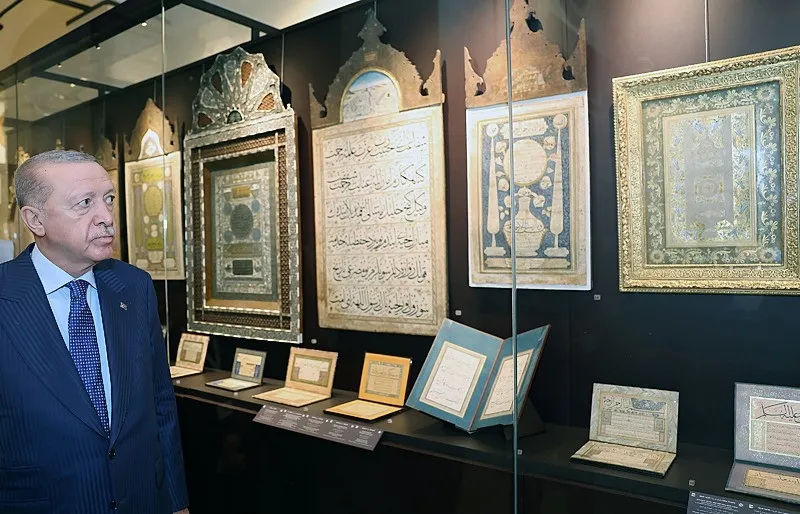 baskan-erdogandan-kimliksizlestirme-siyasetine-tepki-bu-zihniyete-firsat-vermeyecegiz-1792846290092.jpeg Başkan Erdoğan'dan kimliksizleştirme siyasetine tepki! Bu zihniyete fırsat vermeyeceğiz-4