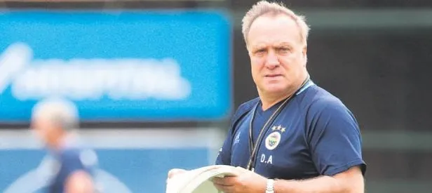 Advocaat hiç acımadı