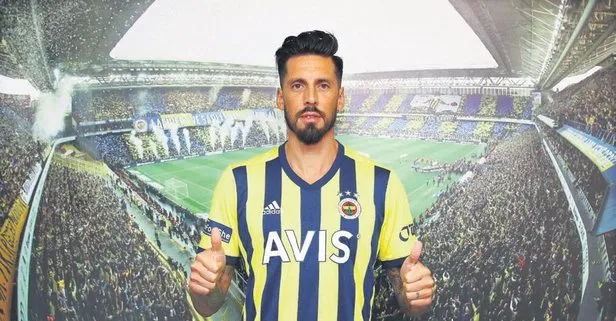 Fenerbahçe’de yeni transferlerin lisansları an meselesi