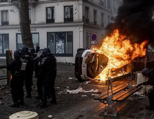Fransa’da PKK rezaleti katmerleniyor