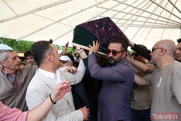 Özlem Sarıkaya Yurt'un son paylaşımı sevenlerini gözyaşlarına boğdu! Cenaze töreninde annesinden yürekleri dağlayan sözler - 32