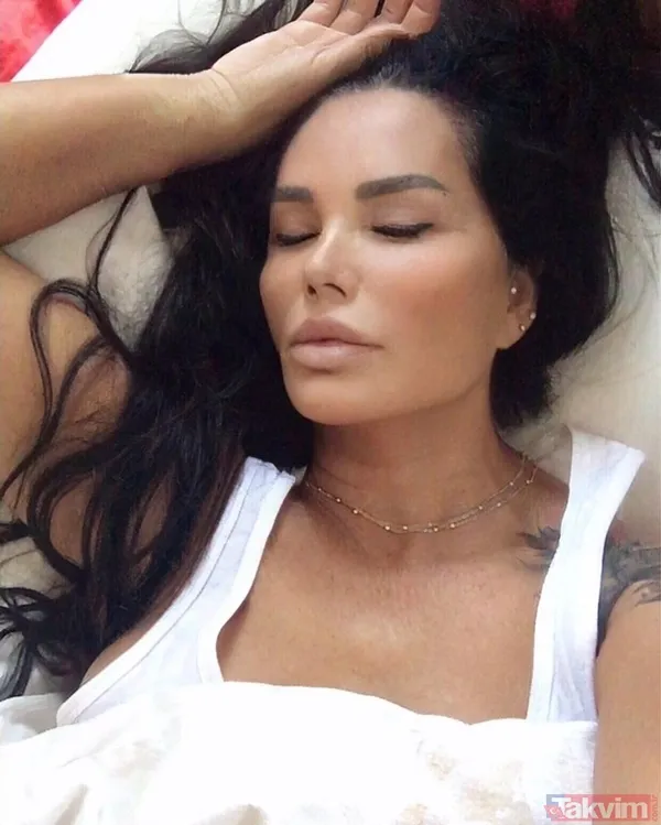 Demet Akalın'ın eşi Okan Kurt'la paylaştığı kare sosyal medyayı salladı "Çok mu aradın bu fotoğrafları?" Doğum günü kutlayacağım derken... - 25