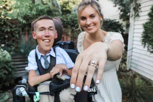 kocasi-sma-hastasi-olan-hannah-aylward-cinsel-hayatimiz-cok-iyi-1643544241121.jpg Kocası SMA hastası olan Hannah Aylward: Cinsel hayatımız çok iyi-9