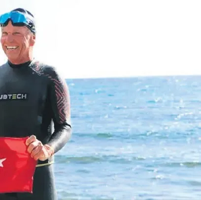 İsveçli yüzücü Jari Cennet Tammi, İstanbul’dan İsveç’e yüzerek gitmeyi hedefliyor