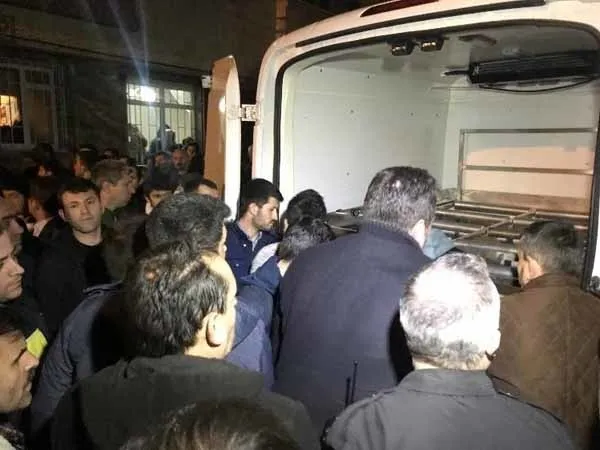Bahçelievler'de anne ve kızı evinde ölü bulundu - 5