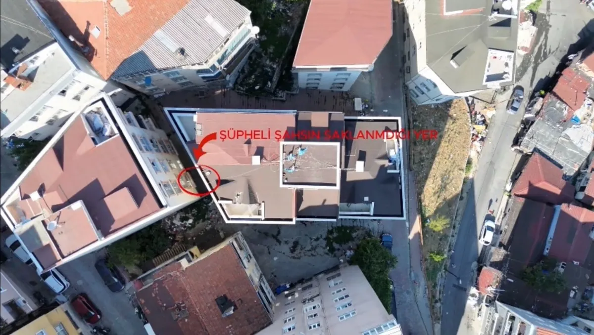 1787562322908.jpeg 2 milyon liralık altınla kayıplara karışmıştı: Kuyumcu kuryesine dronlu operasyon-5