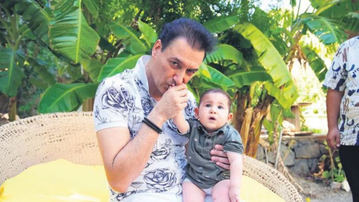 90'ların yıldız popçusu Tayfun'dan SMA TİP 1 hastası Umutcan'a destek