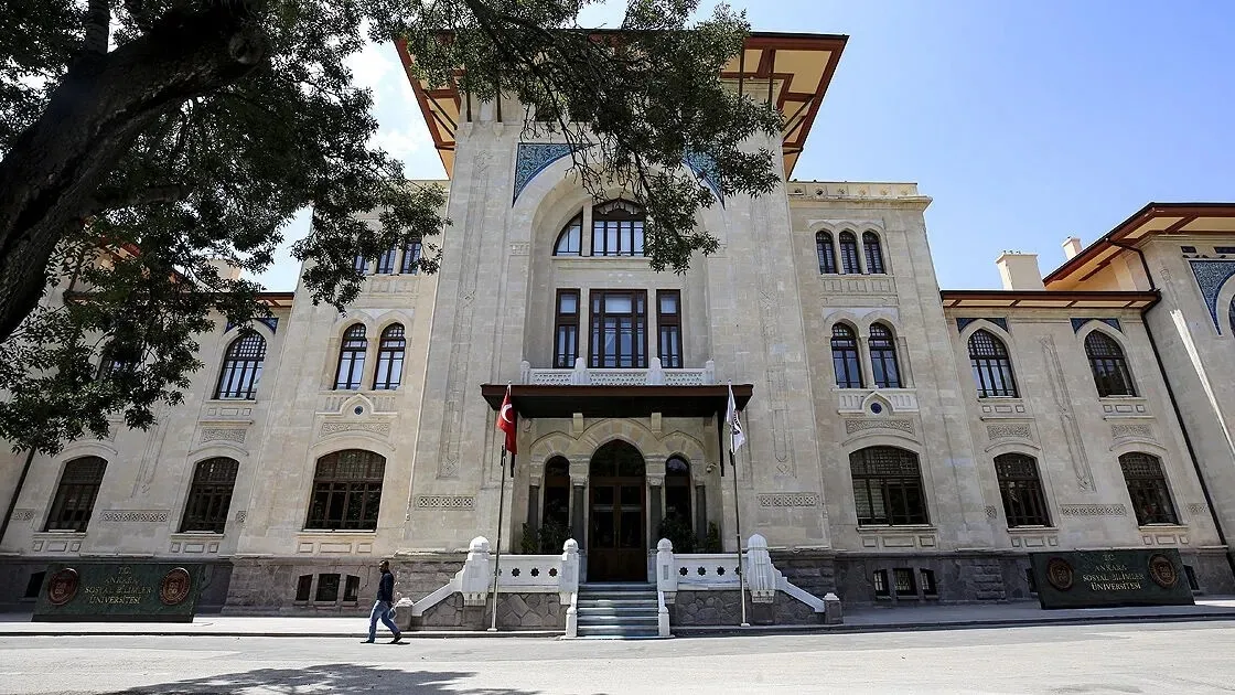 ankara-valiligi-duyurdu-nato-kapsaminda-agir-tonajli-araclara-gecici-yasak-1782974640769.jpeg Ankara Valiliği duyurdu! NATO kapsamında ağır tonajlı araçlara geçici yasak-4