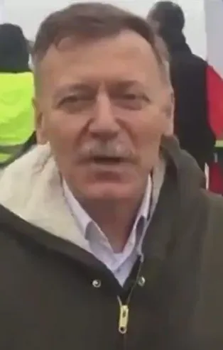 Gezi Parkı eylemlerinin en büyük destekçisi CHP'li Atıcı Fransa'daki protestolara da katıldı