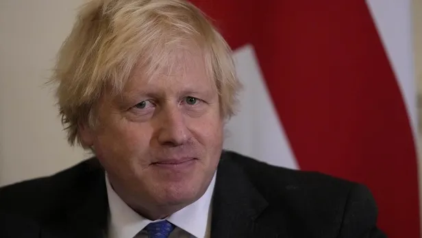 İngiltere'de Boris Johnson'a karşı kazan kaynıyor! İnsanlar öfke duyuyor-9
