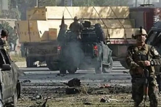 Afganistan'da askeri üsse saldırı! 28 ölü