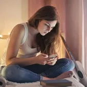 Tehlikeli flört alarmı! Bu mesajları atanlardan uzak durun