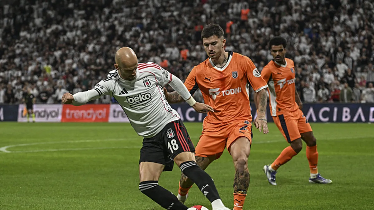 Dolmabahçe'de yeni transferler sahnede! Beşiktaş - Başakşehir: 2-1 | MAÇ SONUCU