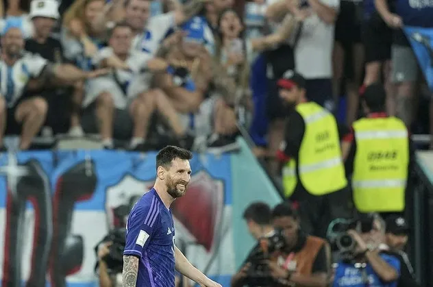 Dünya Kupasında son 16 turu eşleşmeleri belli oldu! Messi'li Arjantin sahne alıyor