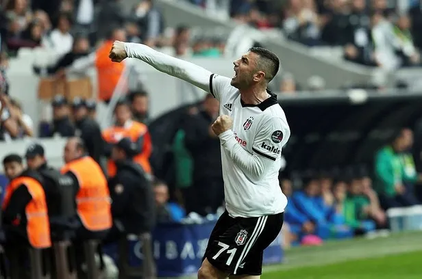 Son dakika: Burak Yılmaz Beşiktaş'tan ayrılıyor mu? Menajerinden açıklama geldi-3