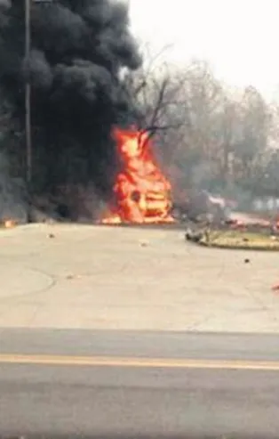 ABD’de küçük uçak düştü: 5 ölü, 3 yaralı