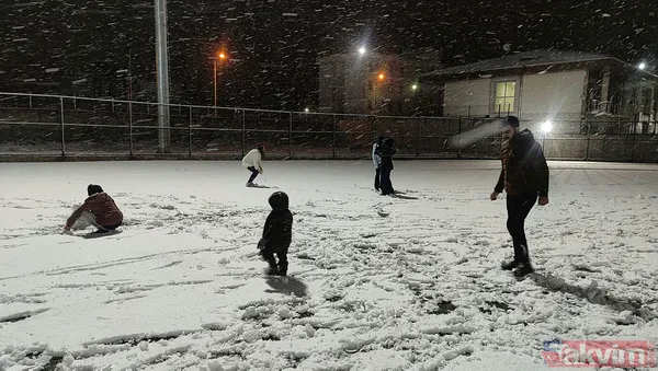 Meteoroloji İstanbul'u şimdi de turuncu kod ile uyardı! Kar yağışı devam edecek mi? | 25 Ocak 2022 HAVA DURUMU - 26