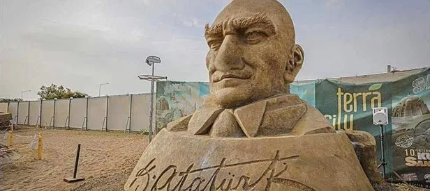 https www takvim com tr guncel 2017 10 24 ataturke benzemeyen ataturk bustu sosyal medyayi salladi