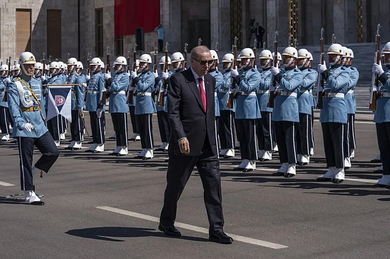 canli-baskan-erdogandan-tbmmdeki-15-temmuz-programinda-onemli-aciklamalar-1784121823275.jpeg Başkan Erdoğan’dan TBMM’de yeni FETÖ uyarısı: Tehlike hâlâ devam ediyor gardımızı düşürmeyeceğiz!-3