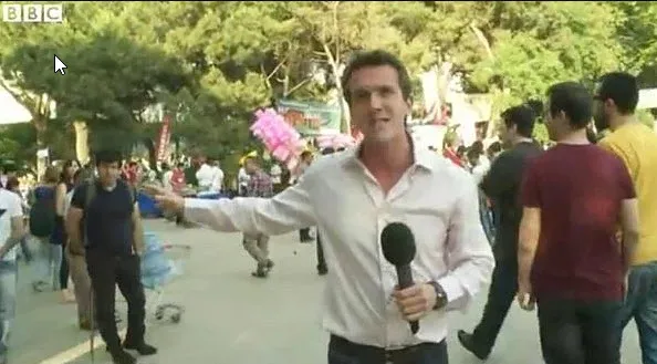 bbc-muhabirinin-bogazici-universitesindeki-provokasyonuna-cumhuriyet-de-alet-oldu-1609847454973.jpg Tetikçi BBC muhabirinin Boğaziçi provokasyonun ifşa olması Cumhuriyet'te hazımsızlık yarattı!-6