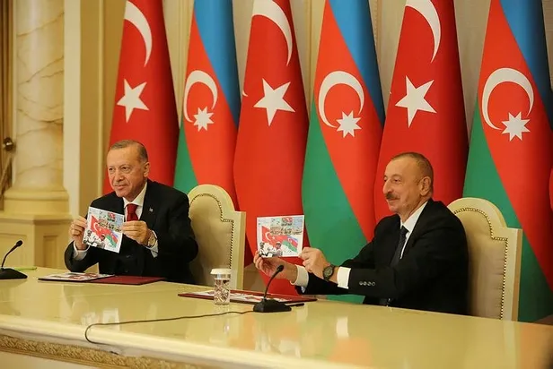 Başkan Erdoğan'ın 2020 mesaisi: Pandemiye rağmen tarihi ziyaretler gerçekleştirdi!-3