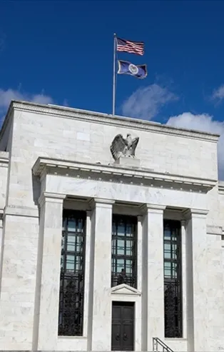 Tüm gözler saat 17.00'de! Piyasalar Fed Başkanı Jerome Powell'dan gelecek haberi bekliyor