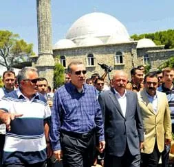 Erdoğan için Cuma nöbeti