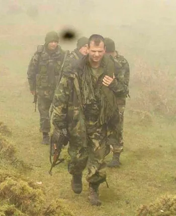 Son dakika: Mağarada cesedi bulunan terörist gri listede çıktı! Şehit binbaşının intikamı alındı-3
