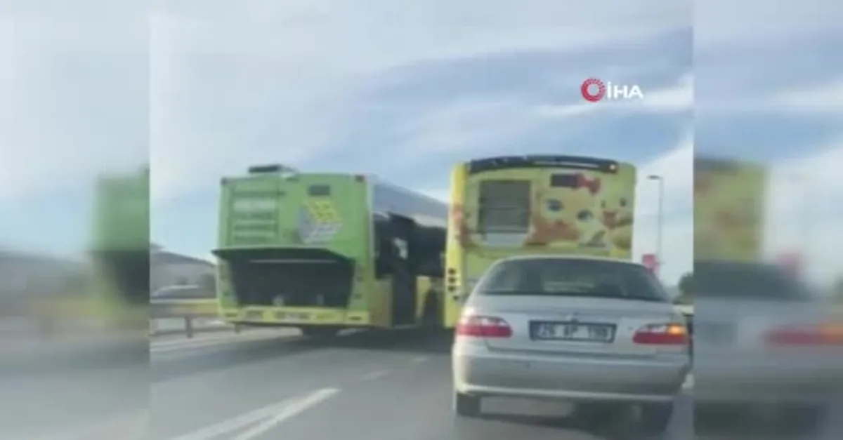 İETT otobüsü bu kez Eyüpsultan'da arıza yaptı trafik yine felç oldu