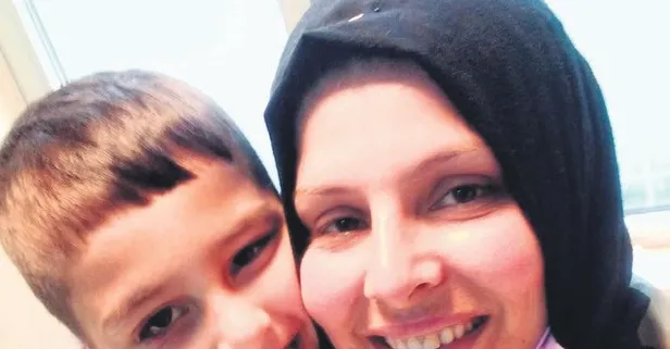 Anne ve oğlunun acı sonu: Yolun karşısına geçerken cip çarptı