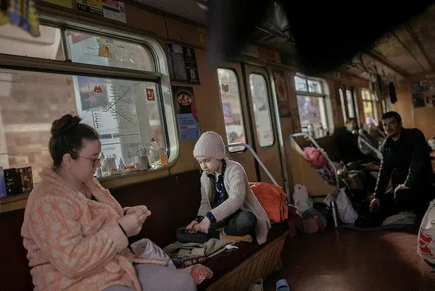 Dakika dakika Ukrayna-Rusya savaşı | Rusya: Ukrayna’daki operasyonun genel olarak birinci etabı tamamlandı-4