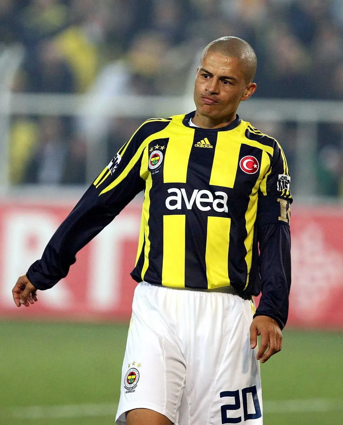 alex-de-souzadan-fenerbahce-ve-marco-asensio-sozleri-1789038376909.jpeg Alex de Souza Fenerbahçe ve Şampiyonlar Ligi ile ilgili konuştu! Unutamadığı maçlar ve güvendiği o isimler-3