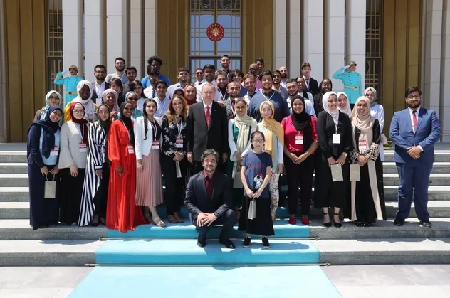 Başkan Erdoğan Amerikalı ve Kanadalı öğrencileri kabul etti