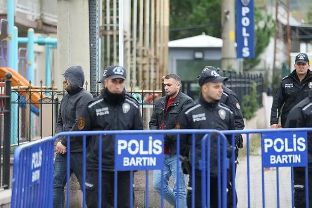 bartin-amasradaki-maden-faciasinda-yeni-gelisme-adliyeye-sevk-edilen-2-supheli-tutuklandi-1667228494435.jpeg